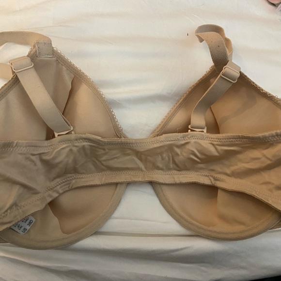 Wacoal Front Hook Bra - Picture 5 of 6